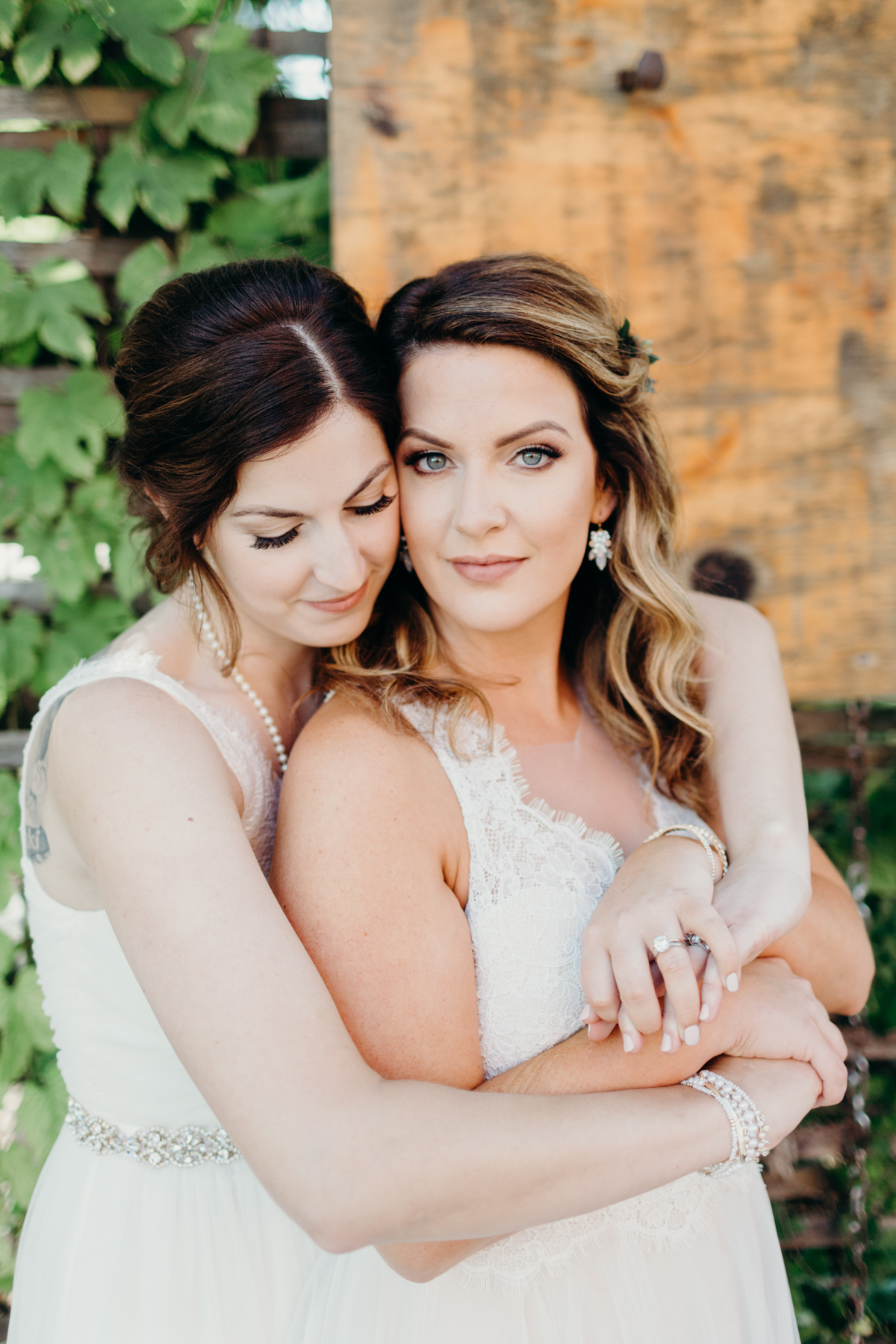 Lauren + Carly | Wedding Day | Milwaukee, Wisconsin | Tara Beth Photography